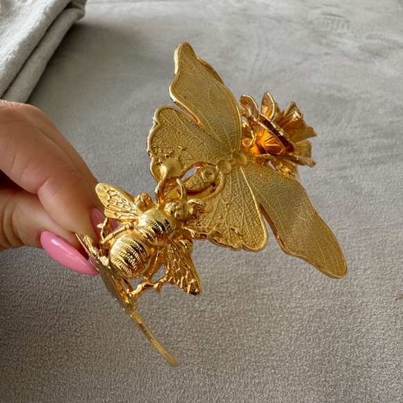 Gold Large Botanical Floral Bracelet Cuff - Picture 3 of 9